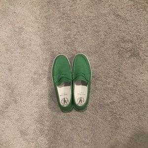 Green Cole Haan size 9